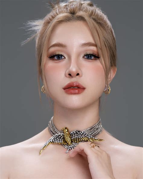 Dove.小鸽子 (@dovedoveve) • Instagram photos and videos.